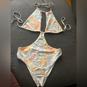 Forever 21 Pastel Cutout Monokini One-Piece Size L